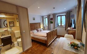 Gästezimmer Vogtareuth Rinser